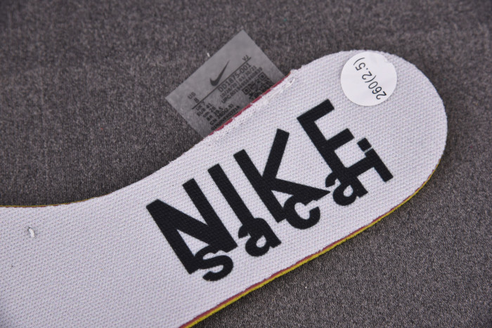 Nike Sacai x VaporWaffle 