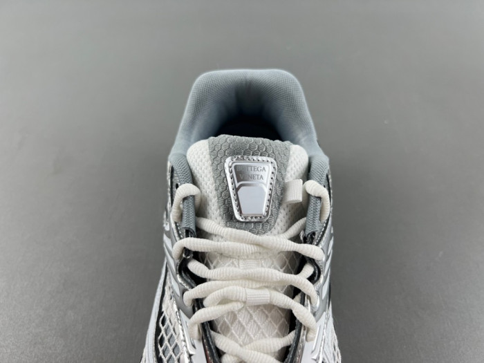 Bottega Veneta Orbit 