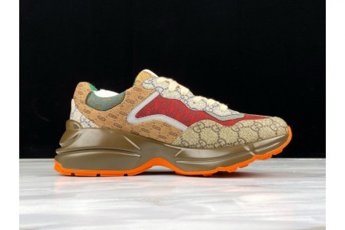 G*u*i rhyton vintage trainer sneaker 620185 99wg0 6060