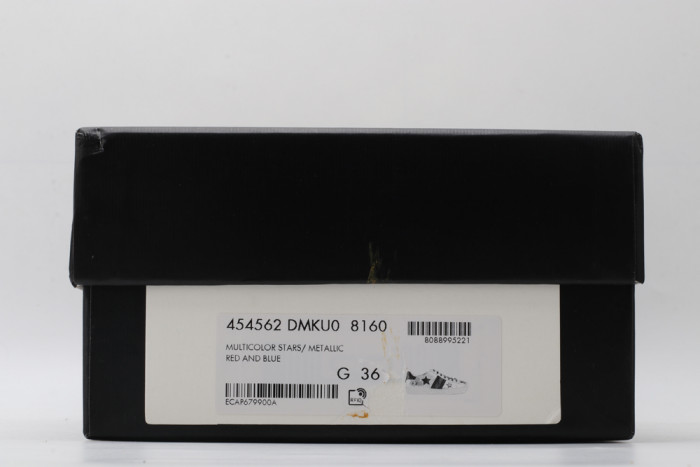 G*u*i low-top sneaker