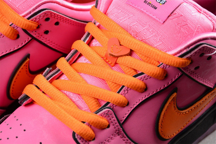 The Powerpuff Girls x Nk SB Dunk Low FD2631-600