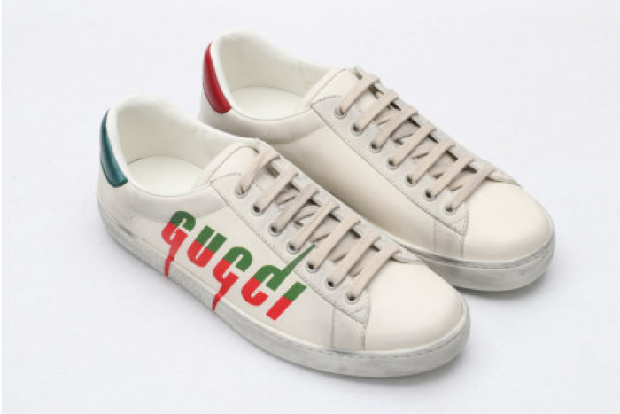 G*u*i ace embroidered low-top sneaker 576137 a38v0 9090