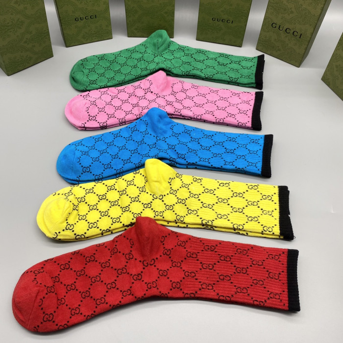 G*u*i sock